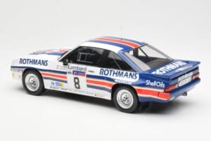 Opel Manta 400 Rothmans #8 J. McRae / I. Grindrod Lombard RAC Rally 1983 IXO 1:18 18RMC038A Druckguss — Bild 5 von 6