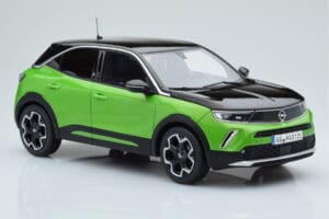 Opel Mokka-e GS Line Matcha Grün Otto 1:18 OT435 Resin — Bild 3 von 5