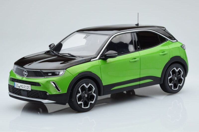 Opel Mokka-e GS Line Matcha Grün Otto 1:18 OT435 Resin