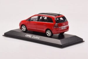 Opel Zafira B OPC Rot Minichamps 1:43 400045300 Druckguss — Bild 3 von 4
