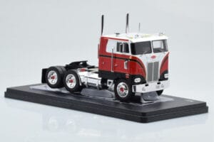 Peterbilt 352 Pacemaker Rot Weiß IXO 1:43 TR097 Druckguss — Bild 3 von 4