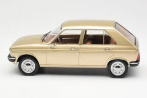 Peugeot 104 GR Beige Metallic Norev 1:18 184904 Druckguss — Bild 3 von 6