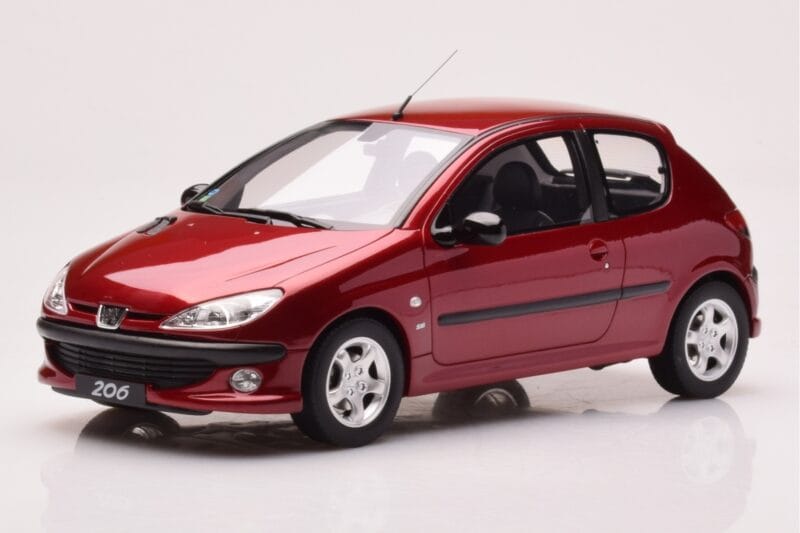Peugeot 206 S16 Rot Otto 1:18 OT1039 Resin