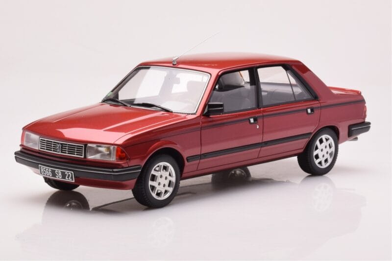 Peugeot 305 GTX Rot Plaisir Otto 1:18 OT1032 Resin