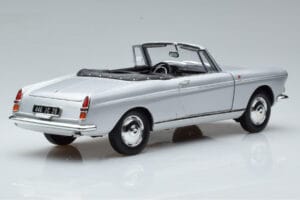 Peugeot 404 Cabriolet Silber Norev 1:18 184835 Druckguss — Bild 3 von 8