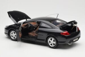 Peugeot 407 Coupé Schwarz Norev 1:18 184752 Druckguss — Bild 5 von 8