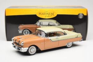 Pontiac Star Chief Hardtop Rot Weiß Sun Star 1:18 5043 Druckguss — Bild 8 von 8