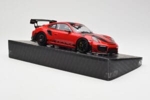 Porsche 911 GT2 RS 991 MR Manthey Racing Nordschleife Rekord Minichamps 1:18 MR-911-GT2RS-1803 Druckguss — Bild 4 von 6
