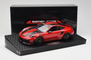 Porsche 911 GT2 RS 991 MR Manthey Racing Nordschleife Rekord Minichamps 1:18 MR-911-GT2RS-1803 Druckguss — Bild 6 von 6