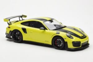Porsche 911 991.2 GT2 RS Hellgrün Mit Schwarzen Magnesium-Felgen Minichamps 1:18 155068300 Druckguss — Bild 4 von 6
