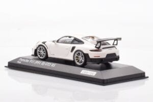 Porsche 911 991.2 GT2 RS Weiß Minichamps 1:43 CA04318004 Druckguss — Bild 3 von 4