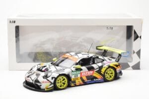Porsche 911 991.2 GT3 R #69 Team Iron Force Racing Ring Police L. Luhr / M. Holzer ADAC GT Masters 2019 Minichamps 1:18 15319 — Bild 6 von 6