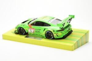 Porsche 911 991.2 GT3 R #1 Manthey Racing 24 Hours Nurburgring 2019 Minichamps 1:18 MG-M-911-19-1801 Druckguss — Bild 5 von 6