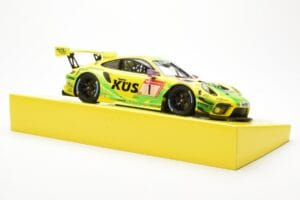 Porsche 911 991.2 GT3 R #1 Manthey Racing 24 Hours Nurburgring 2022 Minichamps 1:18 MG-M-911-24H-22-1801 Druckguss — Bild 4 von 6