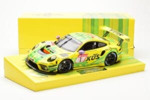 Porsche 911 991.2 GT3 R #1 Manthey Racing 24 Hours Nurburgring 2022 Minichamps 1:18 MG-M-911-24H-22-1801 Druckguss — Bild 6 von 6