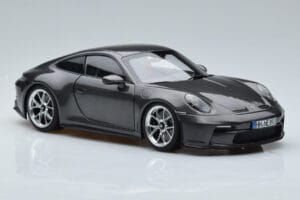Porsche 911 992 GT3 Touring Package Grau Norev 1:18 187305 Druckguss — Bild 5 von 7