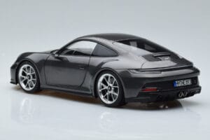 Porsche 911 992 GT3 Touring Package Grau Norev 1:18 187305 Druckguss — Bild 6 von 7