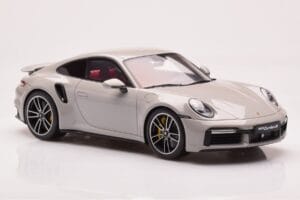 Porsche 911 992 Turbo S Crayon Grau GT Spirit 1:18 GT431 Resin — Bild 4 von 6