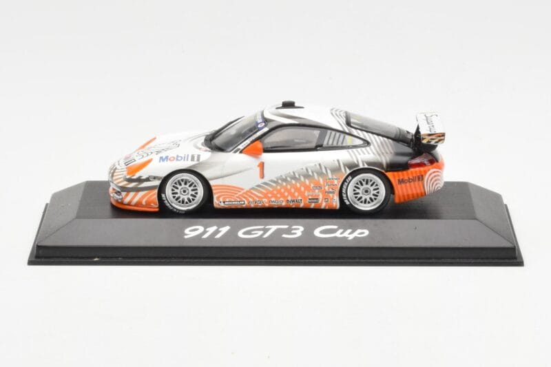 Porsche 911 996 GT3 Cup #1 Mobil 1 VIP Car Minichamps 1:43 WAP02012115 Druckguss