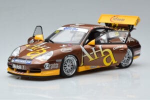 Porsche 911 996 GT3 Cup M. Marsh Carrera Cup Asia Winner 2004 AUTOart 1:18 80489 Druckguss — Bild 2 von 7