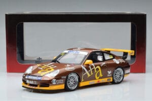 Porsche 911 996 GT3 Cup M. Marsh Carrera Cup Asia Winner 2004 AUTOart 1:18 80489 Druckguss — Bild 7 von 7