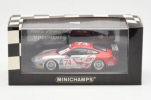 Porsche 911 996 GT3 RSR Flying Lizard #74 M. Rockenfeller / D. Cunningham / S. Neiman / J. Pechnik / J. Van Overbeek Rolex 24 — Bild 4 von 4