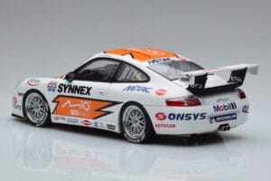 Porsche 911 996 GT3 R #1 C. Kwan Carrera Cup Asia 2004 AUTOart 1:18 80487 Druckguss — Bild 6 von 7