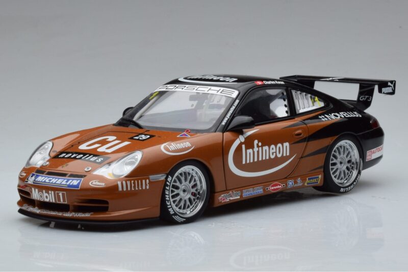 Porsche 911 996 GT3 R #2 S. Miau Carrera Cup Asia 2004 AUTOart 1:18 80488 Druckguss
