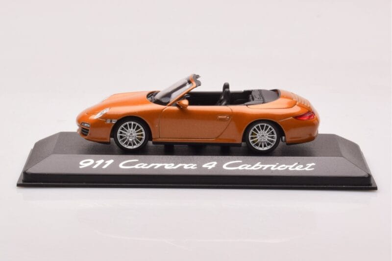 Porsche 911 997 Carrera 4 Cabriolet Orange Metallic Minichamps 1:43 WAP02001618 Druckguss