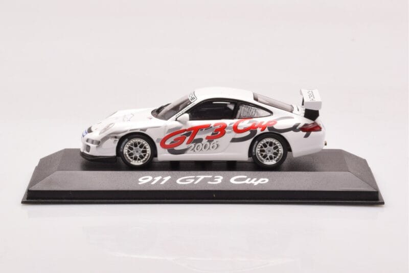 Porsche 911 997 GT3 Cup Porsche Carrera Cup Asia 2006 Minichamps 1:43 WAP02012617PAP Druckguss
