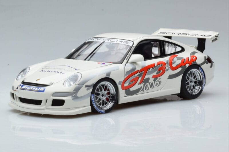 Porsche 911 997 GT3 Cup Deutschland Livery AUTOart 1:18 80681 Druckguss