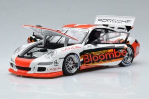 Porsche 911 997 GT3 Cup #98 P. Ma Carrera Cup Asia 2006 AUTOart 1:18 80689 Druckguss — Bild 2 von 7