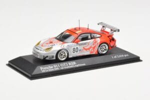 Porsche 911 997 GT3 RSR Flying Lizard #80 S. Neiman / P. Long / J. Van Overbeek 24 Hours of Le Mans 2006 Minichamps 1:43 4000 — Bild 2 von 4