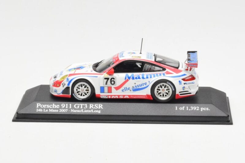 Porsche 911 997 GT3 RSR Matmut #76 P. Narac / R. Lietz / P. Long 24 Hours of Le Mans 2007 Minichamps 1:43 Porsche 911 997 GT3 RSR Matmut #76 P. Narac / R. Lietz / P. Long 24 Hours of Le Mans 2007 Minichamps 1:43 400076776 Druckguss