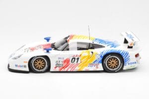 Porsche 911 GT1 #1 A. McNish / R. Sullivan / U. Alzen Rohr Motorsport Daytona 24 Hours 1998 UT Models 1:18 39611 Druckguss — Bild 3 von 6