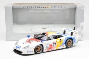 Porsche 911 GT1 #1 A. McNish / R. Sullivan / U. Alzen Rohr Motorsport Daytona 24 Hours 1998 UT Models 1:18 39611 Druckguss — Bild 6 von 6