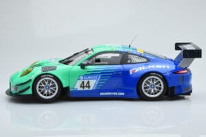 Porsche 911 GT3 R Falken Motorsports #44 M. Ragginger / J. Bergmeister / M. Werner / L. Vanthoor 24 Hours of Nurburgring 2017 — Bild 3 von 6