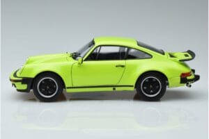 Porsche 911 930 Turbo 3.0 Hellgrün Norev 1:18 187666 Druckguss — Bild 4 von 7