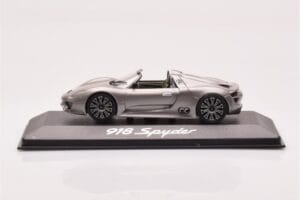 Porsche 918 Spyder Grau Metallic Minichamps 1:43 WAP0201910B Druckguss