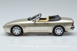 Porsche 944 S2 Cabriolet GT Spirit 1:18 GT002CS Resin — Bild 3 von 6