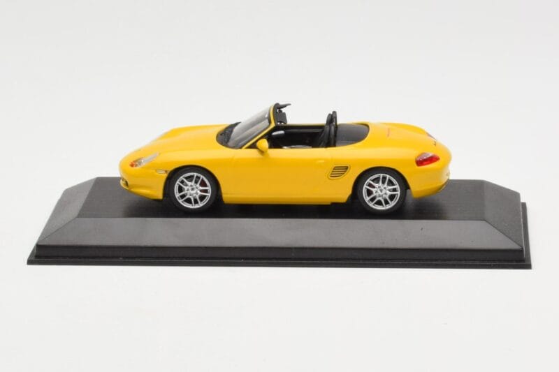 Porsche Boxster 986 Gelb Minichamps 1:43 400062072 Druckguss