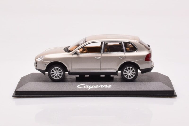 Porsche Cayenne 9PA Beige Minichamps 1:43 WAPC2000513 Druckguss