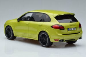 Porsche Cayenne GTS 92A Peridot Grün GT Spirit 1:18 GT020A Resin — Bild 5 von 6
