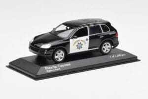 Porsche Cayenne 9PA Highway Patrol Minichamps 1:43 400066291 Druckguss — Bild 2 von 4