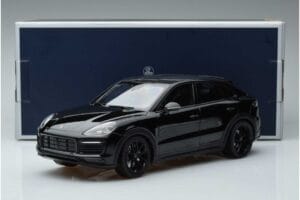 Porsche Cayenne E3 S Coupe Minichamps 1:18 187673 Druckguss — Bild 6 von 6