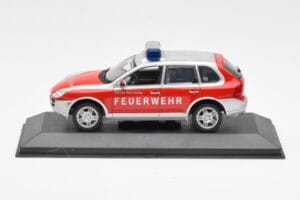 Porsche Cayenne S Feuerwehr Minichamps 1:43 WAPC02060116 Druckguss