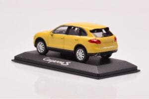 Porsche Cayenne 92A Sandgelb Minichamps 1:43 WAP0200060B Druckguss — Bild 3 von 4