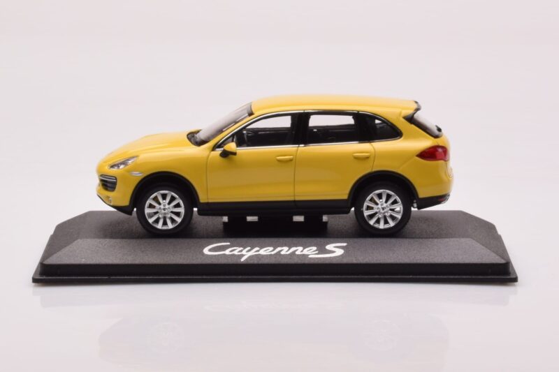 Porsche Cayenne 92A Sandgelb Minichamps 1:43 WAP0200060B Druckguss