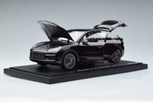 Porsche Cayenne Turbo Coupe Mahagoni Norev 1:18 WAP0213190K Druckguss — Bild 2 von 8