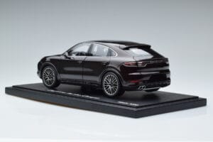 Porsche Cayenne Turbo Coupe Mahagoni Norev 1:18 WAP0213190K Druckguss — Bild 6 von 8